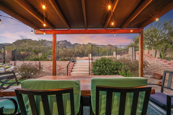 Outdoor dining