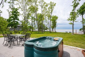 Ultimate relaxation: Jacuzzi with a view 🌊 #LakefrontBliss