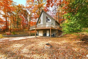 Surrounded by stunning fall colors, our cozy retreat is perfect for a relaxing getaway.