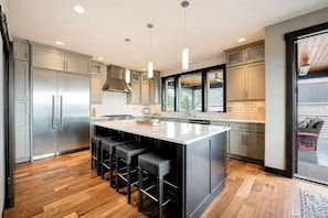 Private kitchen
