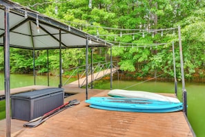 Private Dock | Paddleboards | Lake Hartwell Access (On-Site)