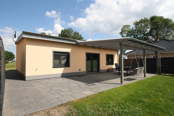 Holiday Home Exterior [summer]