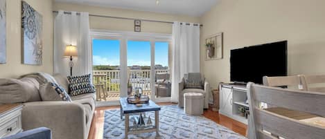 Living Area - Northeast