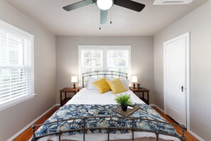 Bedroom 1 with smart TV 