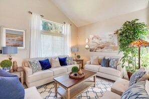 Living Room | 1st Floor