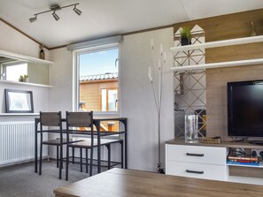 Open plan living space | Owl Lodge, Stowmarket