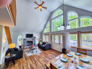 Living room - Serhii Vacation Rentals | VR Pocono