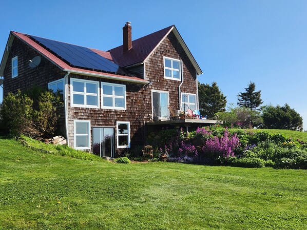 Oceanview County Home 