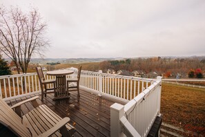 Your private deck overlooking a million-dollar view of Amish Country!