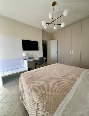Bedroom #1 Entrance