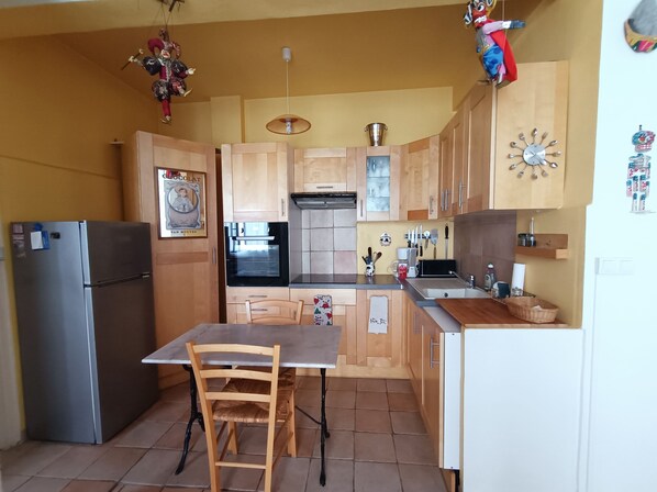 Private kitchen