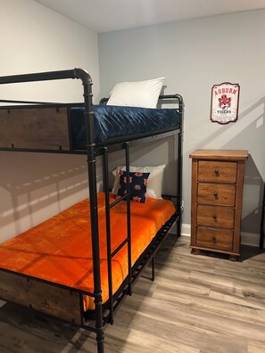 Bonus Room- Bedroom