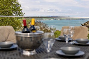 Sea Views, Close to Beach and Village