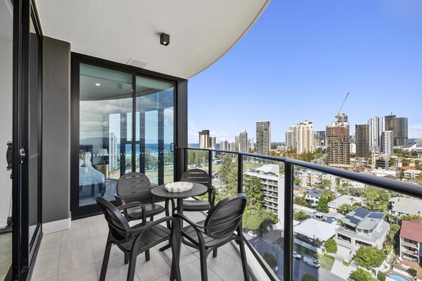 Refreshing scenery in the balcony area with the ocean and the city views