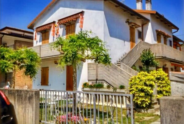 Holiday Home Exterior [summer]
