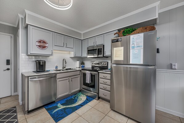 Kitchen (1)