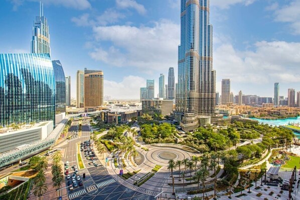Magnificent Homes |Luxury 3 BR | Burj Khalifa View.jpeg