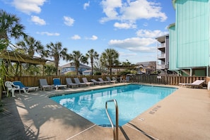 Complex Pool