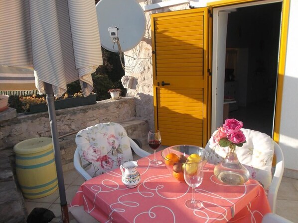 Terassi/patio