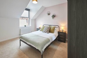 Empress Point, Whitley Bay - Host & Stay