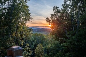 Beautiful sunsets over the mountains and valley!