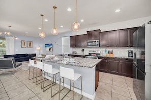 4-web-or-mls-8884-bengal-ct