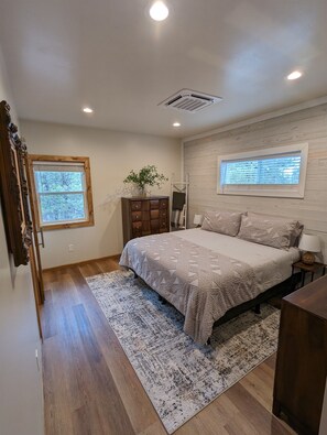 Welcome to the master bedroom, en suite bathroom, king bed.