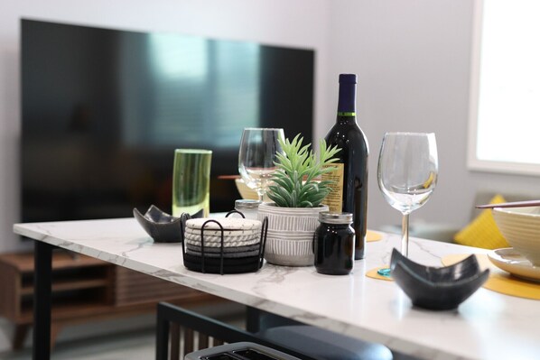 Cheers to unforgettable moments in your new home! 