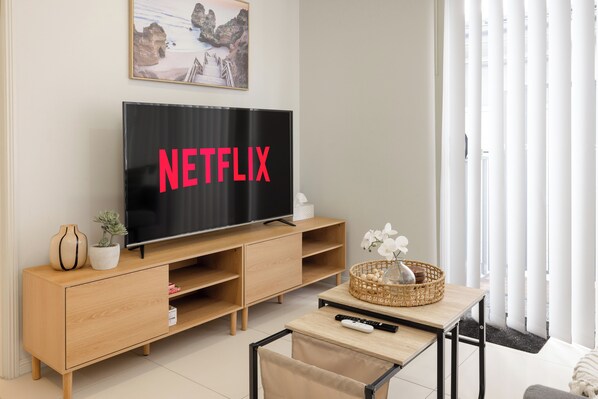 Private Living Room (1)