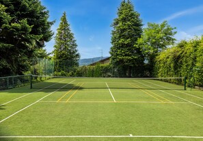 Sport court