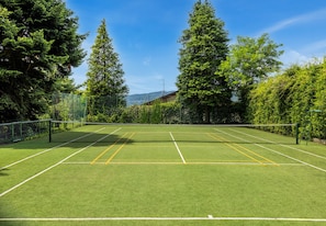 Sport court