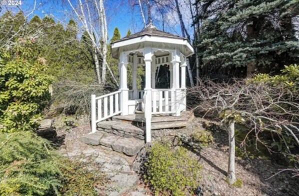 Gazebo