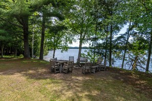 Lakeside fire pit for cookouts, s'mores, and quiet evenings under the stars.