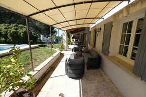 Vacation rental TAILLADES house for rent with all comfort terrace