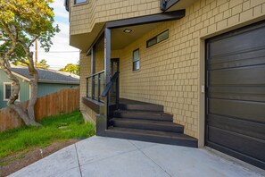 Front Entry - Front Entry