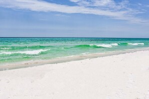 Enjoy The White Sands Of The Emerald Coast!
