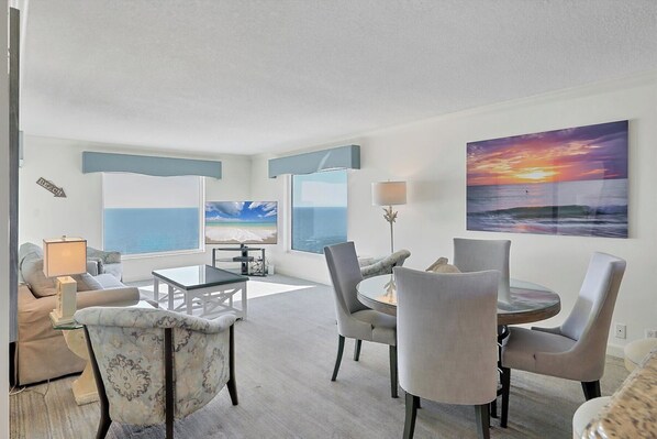 Longboat Harbour Towers 1007 By FVC
