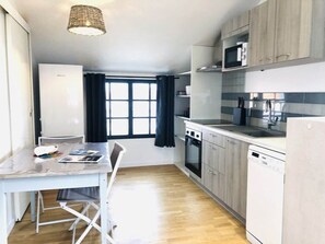 CUISINE GITE 6