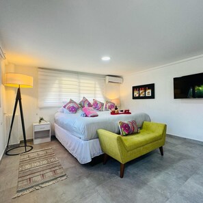 bedroom-kingbed-aruba