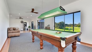 Spielezimmer