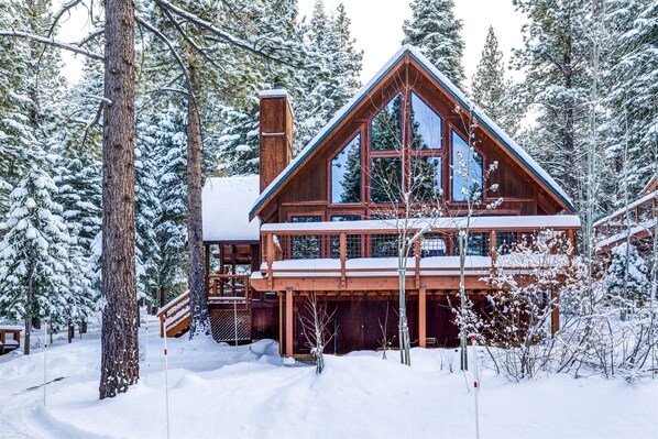 Parris Cabin, Street View