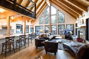 Open Concept Living Room, Vaulted Ceilings