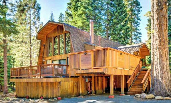 Evans Cabin, Street View