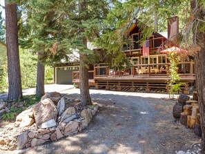 Street View of the Cabin