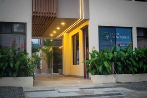 Fachada da propriedade