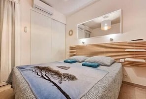 Chambre appartement Les 2 Frères (1)