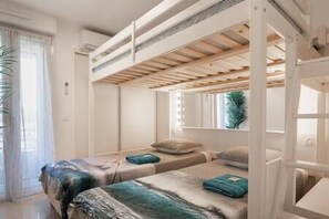 [Chambre #2] Lits doubles et simples (2)