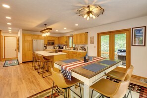 Dining Area | Free WiFi | 2-Story Property