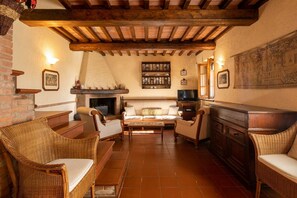 Dining Room, Living Room