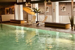 Holiday Home Swimming Pool